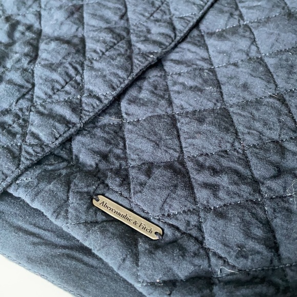 Abercrombie & Fitch Wrap Around Skirt - Picture 2 of 4